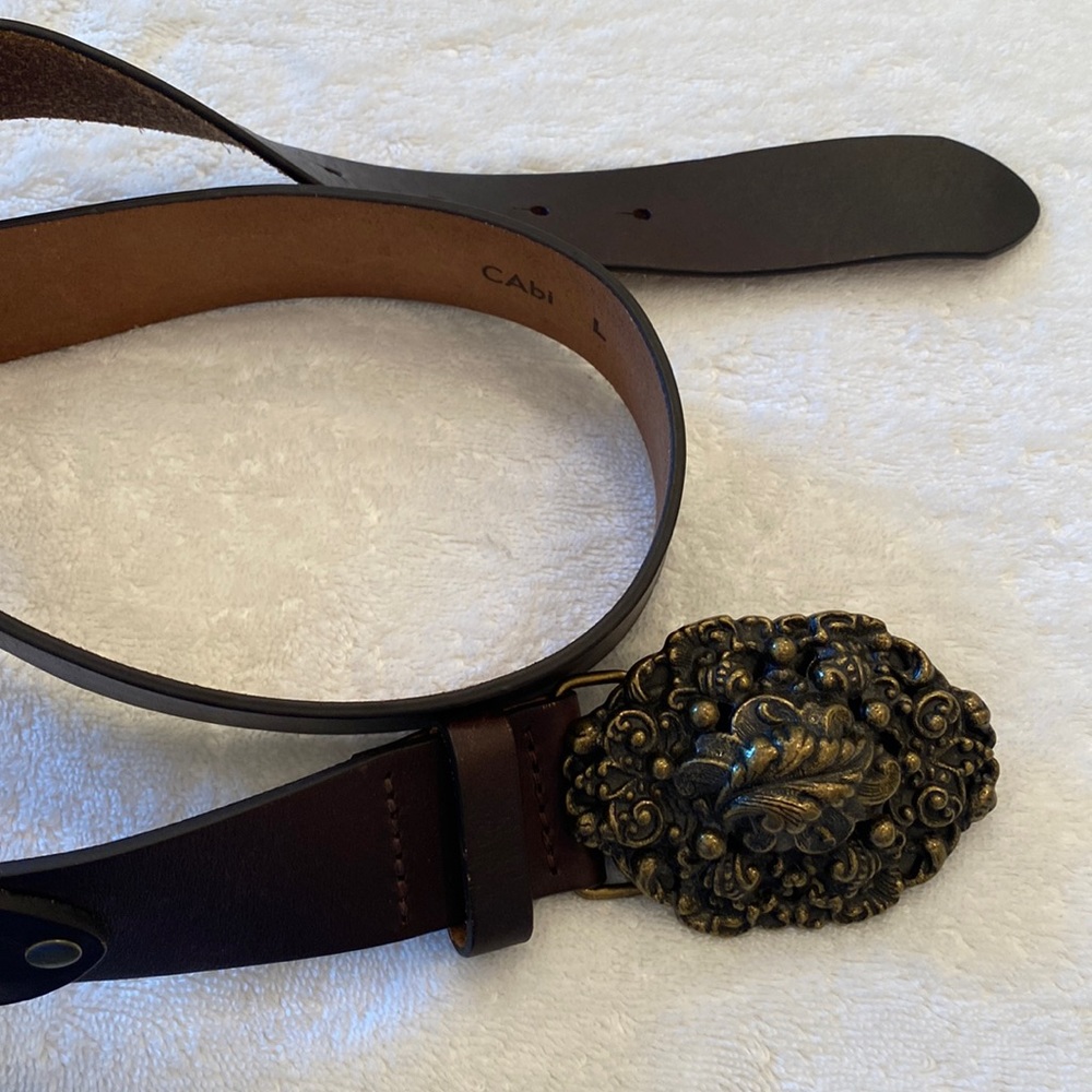 CAbi leather belt with metal buckle